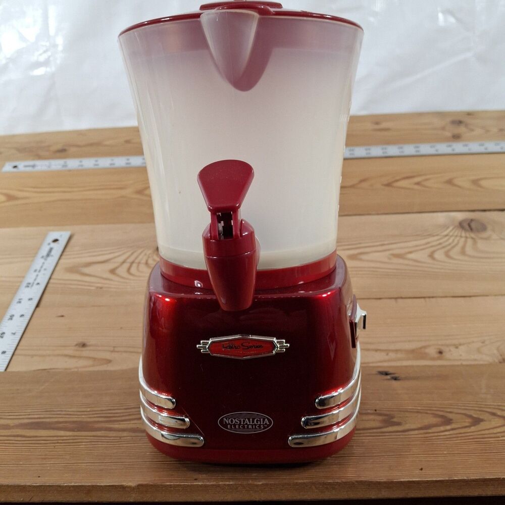 Nostalgia Retro Style Hot Chocolate Maker Hcm700retrored
